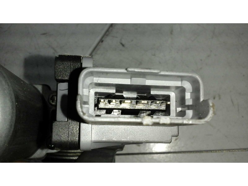 Recambio de elevalunas delantero izquierdo para citroën c3 1.1 referencia OEM IAM  6 PINS ELECTRICO