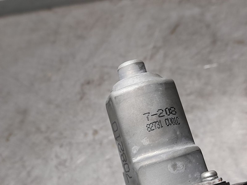 Recambio de elevalunas trasero derecho para nissan juke (f15) acenta referencia OEM IAM 82731DV01C  ELECTRICO 2 PINES