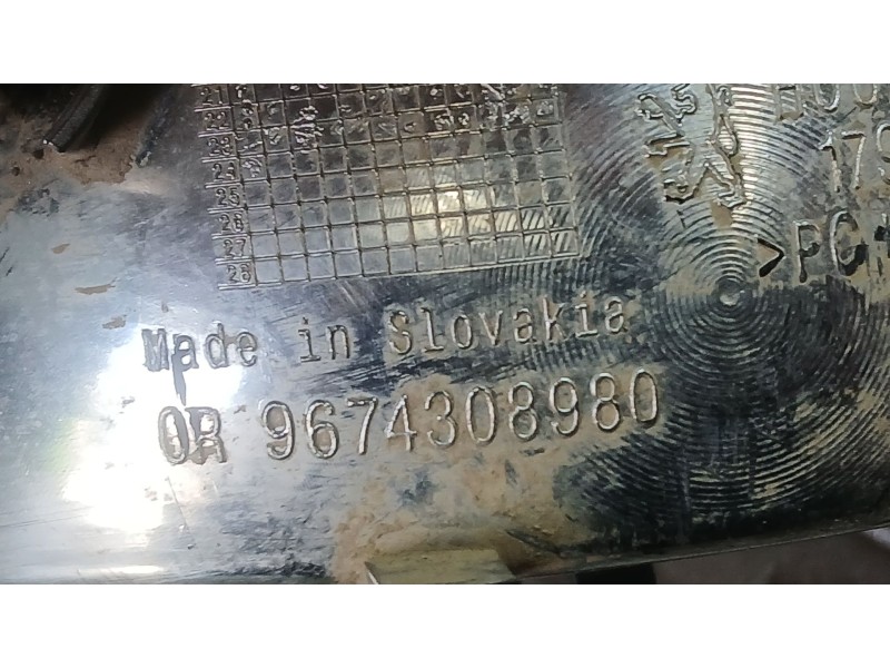 Recambio de piloto trasero central para peugeot 208 ii (ub_, up_, uw_, uj_) 1.2 puretech 100 referencia OEM IAM 9674308980 PARAG