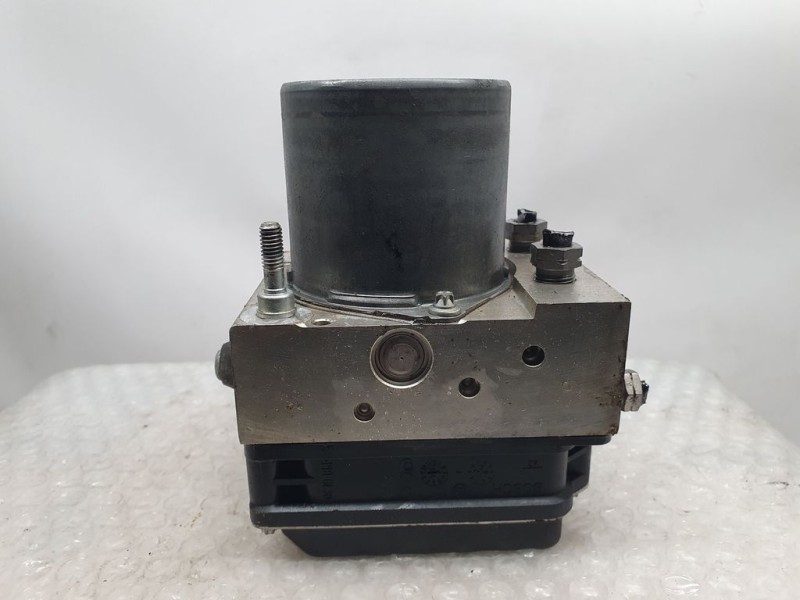 Recambio de abs para citroën c4 berlina sx referencia OEM IAM 9649988180 0265234144 