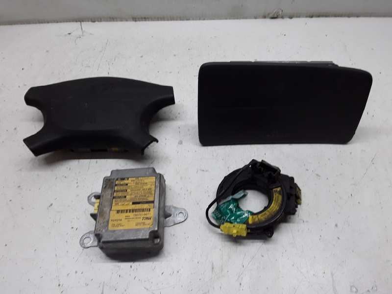 Recambio de kit airbag para toyota carina (t19) 2.0 turbodiesel cat referencia OEM IAM 16070166T1  