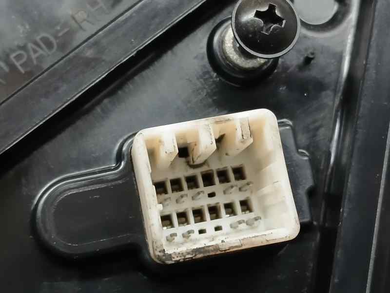 Recambio de retrovisor derecho para kia sportage concept 4x2 referencia OEM IAM 876203U230  ELECTRICO