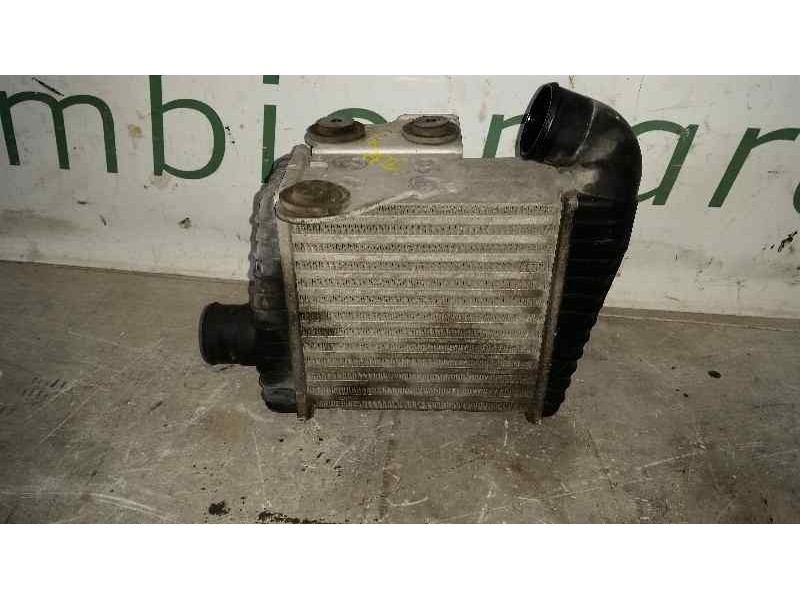 Recambio de intercooler para kia cerato 2.0 ex crdi berlina (4-ptas.) referencia OEM IAM 2827027011  