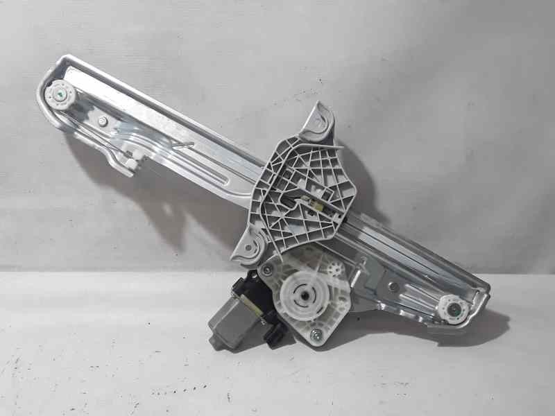 Recambio de elevalunas delantero derecho para hyundai kona essence 2wd referencia OEM IAM 82402J9000  ELECTRICO 2 PINS