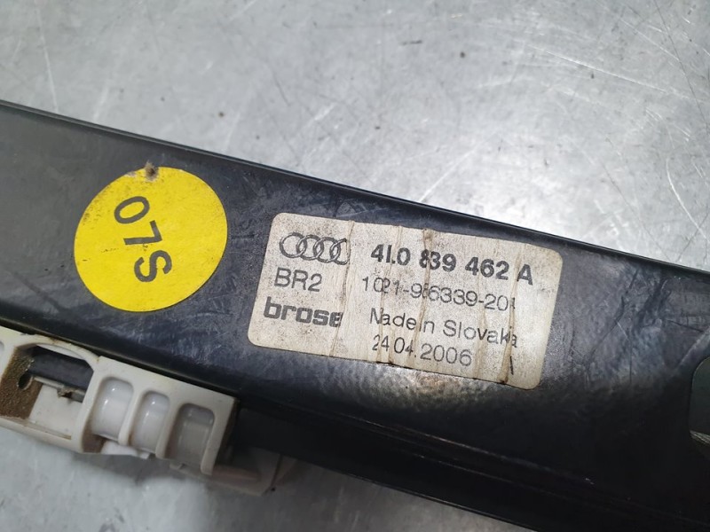 Recambio de elevalunas trasero derecho para audi q7 (4l) 4.2 fsi referencia OEM IAM 4L0839462A 98633920 BROSE ELECTRICO 6 PINES