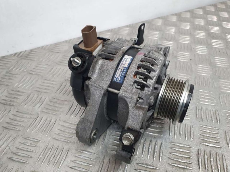Recambio de alternador para citroën c1 urban ride referencia OEM IAM 270600Q160 TG1042109821 DENSO