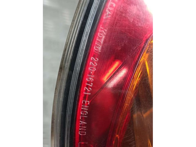 Recambio de piloto trasero izquierdo para honda civic berlina 5 (fk) 1.8 sport referencia OEM IAM 22016721  EXTERIOR KOITO