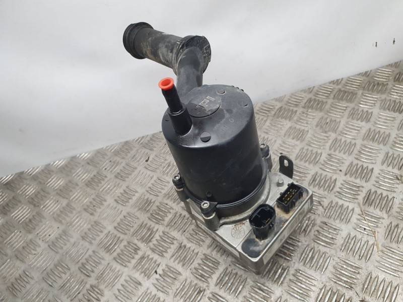 Recambio de bomba direccion electrica para citroën c4 berlina sx referencia OEM IAM 9670308780 V29003149C 