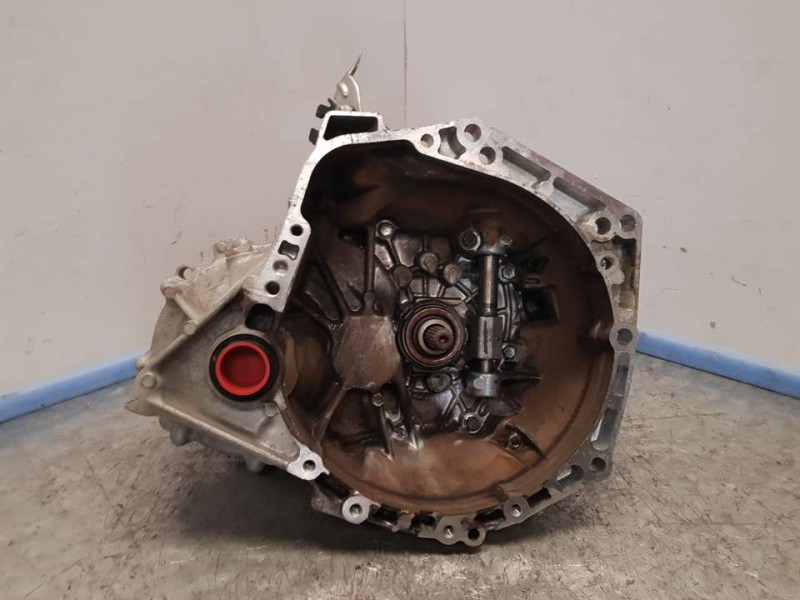 Recambio de caja cambios para citroën c1 urban ride referencia OEM IAM 20TT57 3913121 5VELOCIDADES