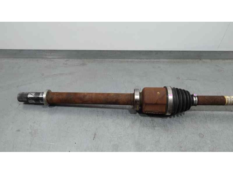 Recambio de transmision delantera derecha para renault scenic iii dynamique referencia OEM IAM 391001702R  