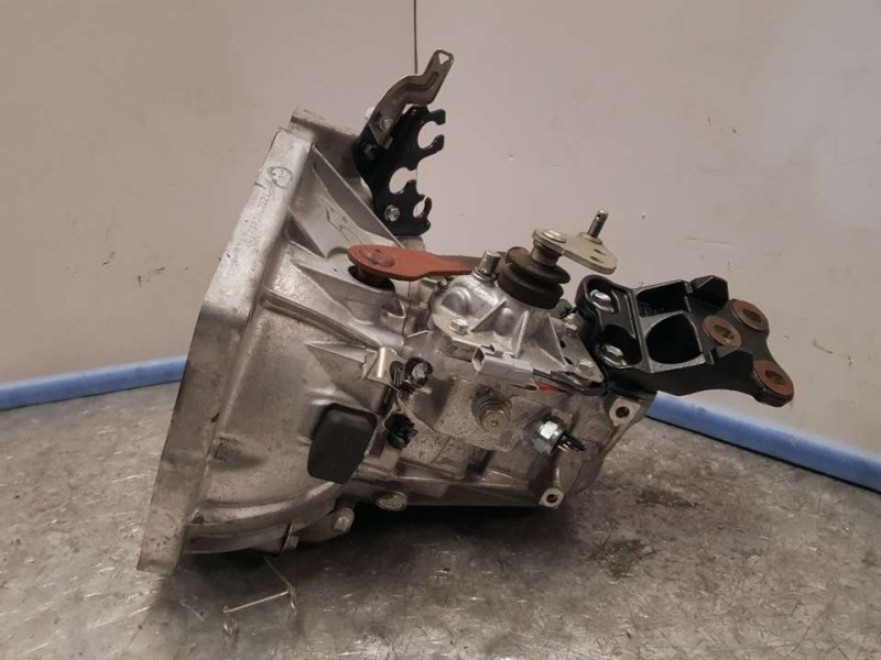 Recambio de caja cambios para citroën c1 urban ride referencia OEM IAM 20TT57 3913121 5VELOCIDADES