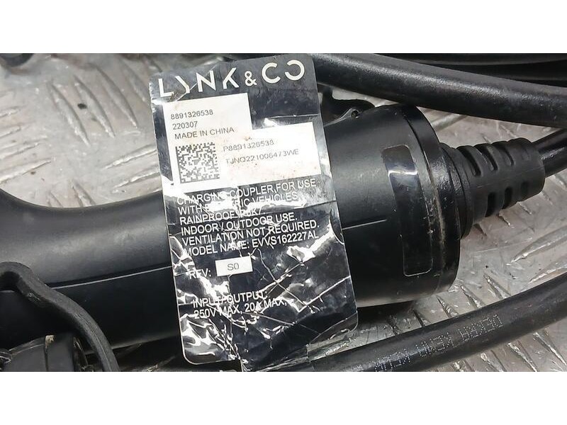 Recambio de cable para lynk & co 01 phev referencia OEM IAM 8891326538 CABLE CARGA BATERIA 220307