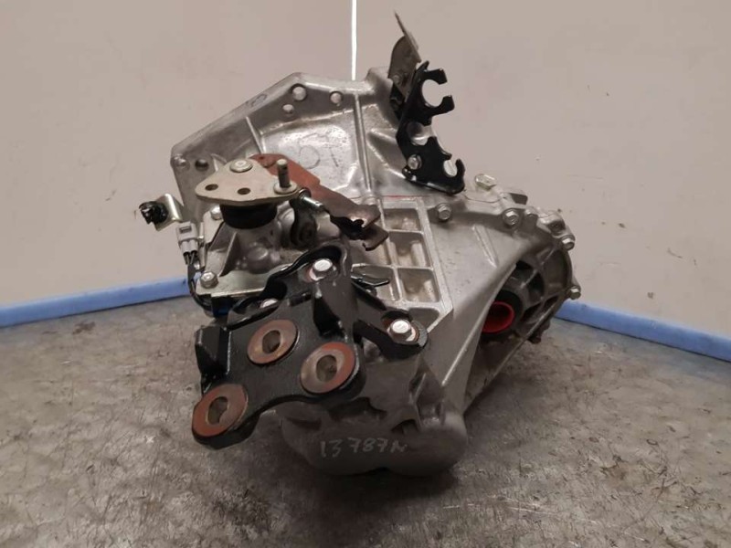 Recambio de caja cambios para citroën c1 urban ride referencia OEM IAM 20TT57 3913121 5VELOCIDADES