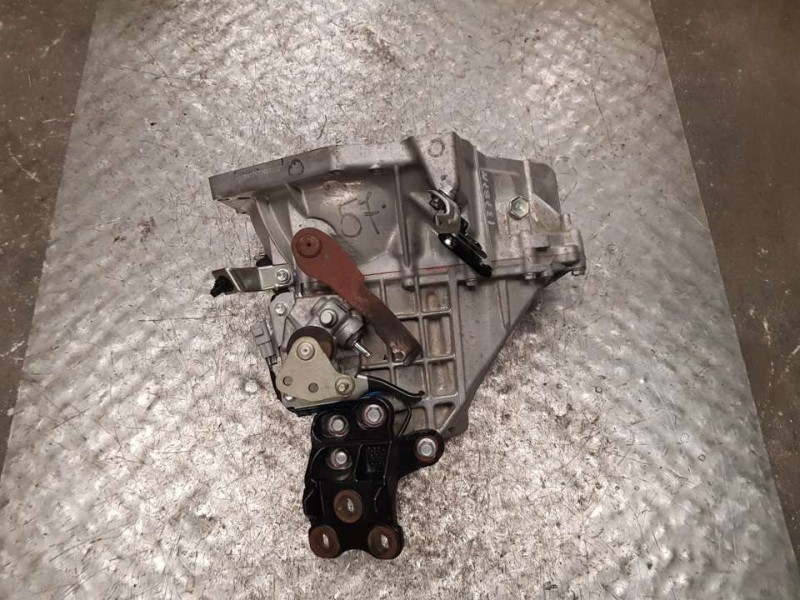 Recambio de caja cambios para citroën c1 urban ride referencia OEM IAM 20TT57 3913121 5VELOCIDADES