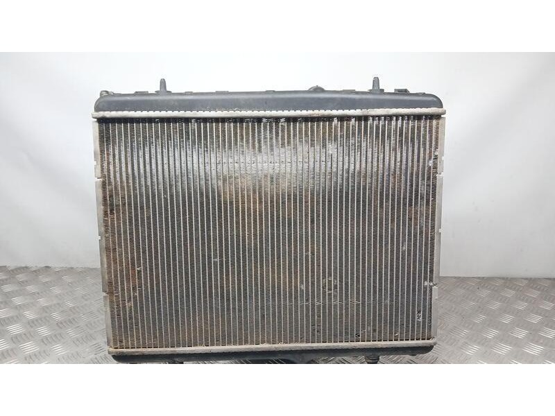 Recambio de radiador agua para citroën c3 iii (sx) 1.5 bluehdi 100 (sxyhyp, sxyhtu) referencia OEM IAM 1330P9  