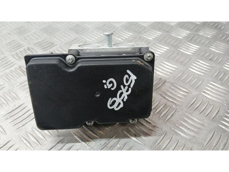 Recambio de abs para dacia duster ambiance 4x4 referencia OEM IAM 8200806980  0265232386