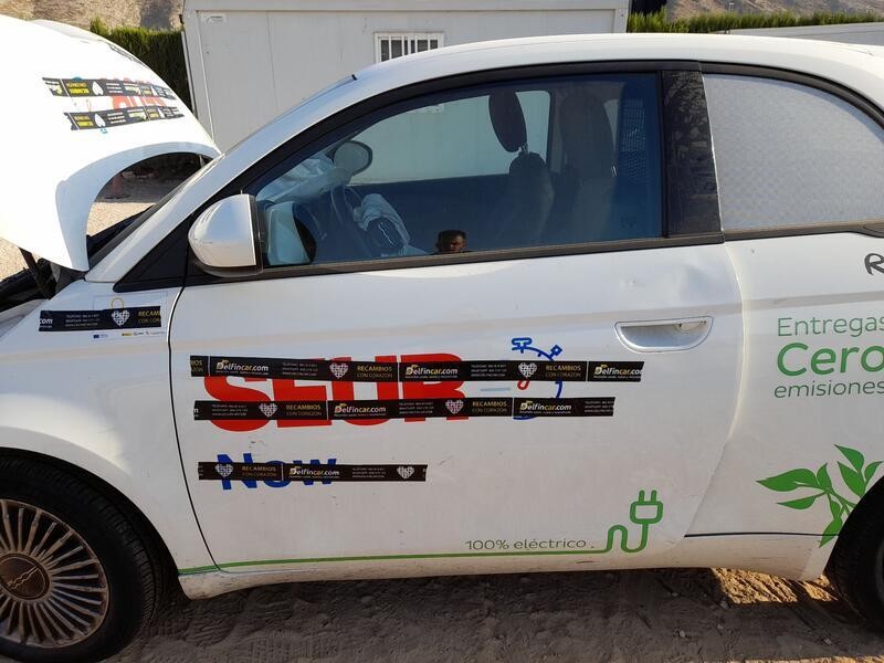 Recambio de puerta delantera izquierda para fiat 500e (332_) elektro 3+1 (fa1) referencia OEM IAM 52137703 TOCADA 