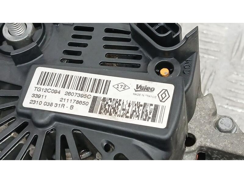 Recambio de alternador para dacia duster ambiance 4x4 referencia OEM IAM 231003831R VALEO 2607395C