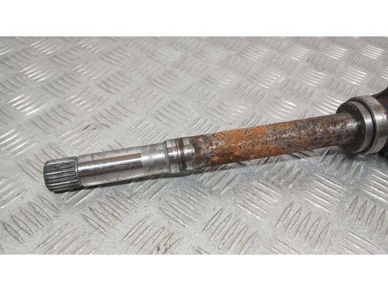 Recambio de transmision delantera derecha para citroën c3 iii (sx) 1.5 bluehdi 100 (sxyhyp, sxyhtu) referencia OEM IAM 980104868