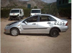 FORD FOCUS BERLINA (CAK)