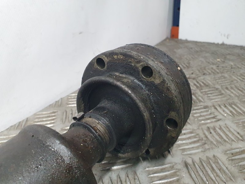 Recambio de transmision central para jeep gr.cherokee (wj/wg) 3.1 td laredo referencia OEM IAM SIN REF  TRASERA