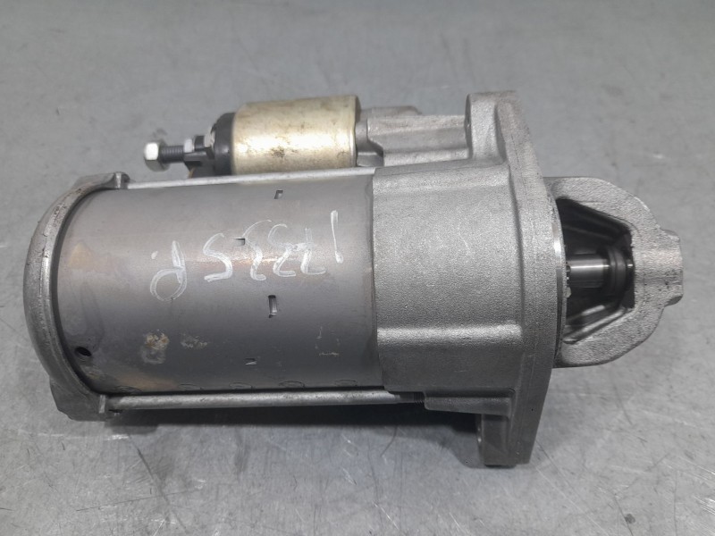 Recambio de motor arranque para ford ka (ru8) 1.2 referencia OEM IAM 0001170403 20160419 BOSCH