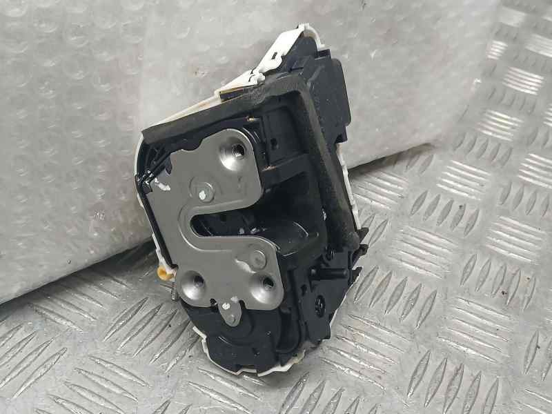 Recambio de cerradura puerta trasera izquierda para mg zs 1.0 vti referencia OEM IAM 10845782  ELECTRICA