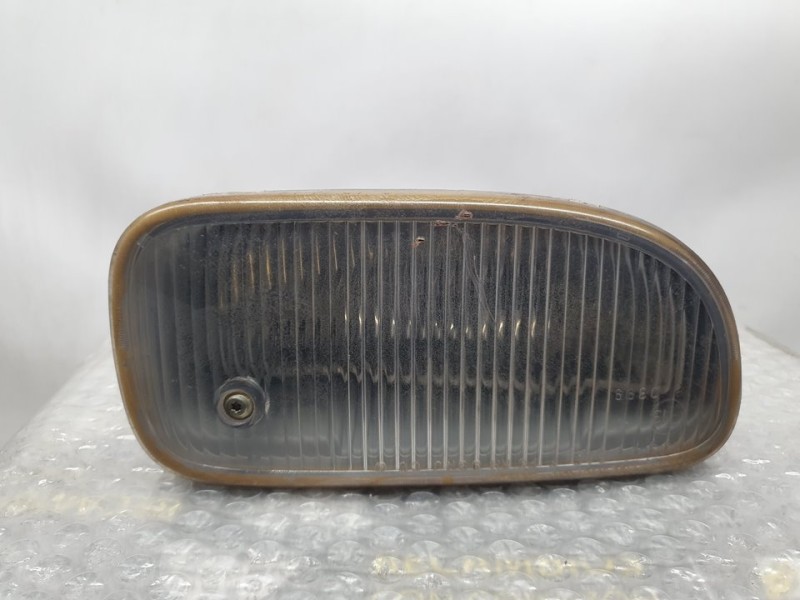 Recambio de faro antiniebla derecho para jeep gr.cherokee (wj/wg) 3.1 td laredo referencia OEM IAM P52128205AF  