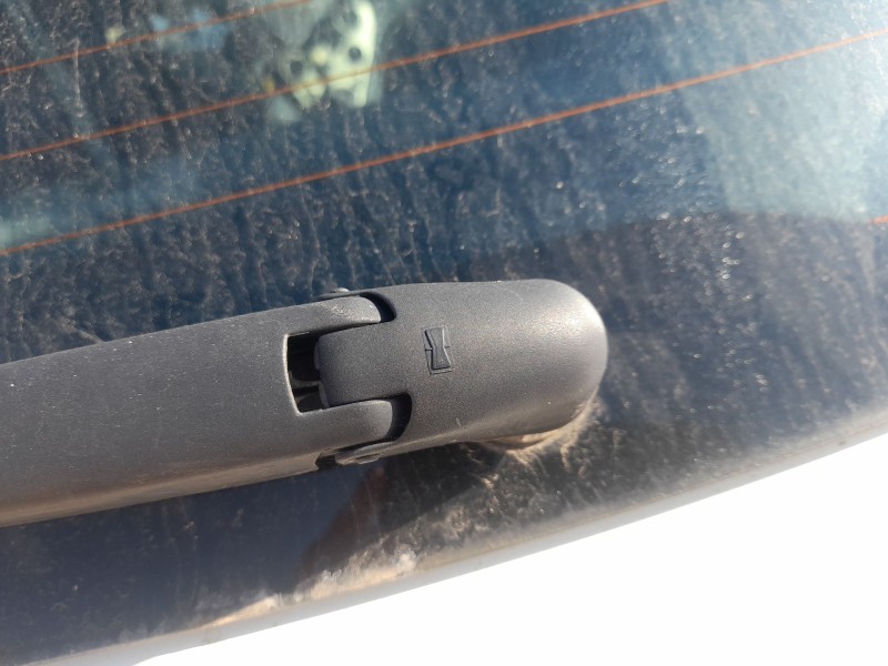 Recambio de motor limpia trasero para ford ka (ru8) 1.2 referencia OEM IAM 1671595  