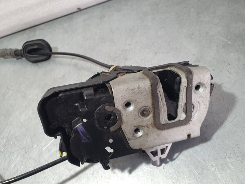 Recambio de cerradura puerta delantera izquierda para ford fiesta (ce1) trend referencia OEM IAM H1BAA21813PB 40534185 4 PINES