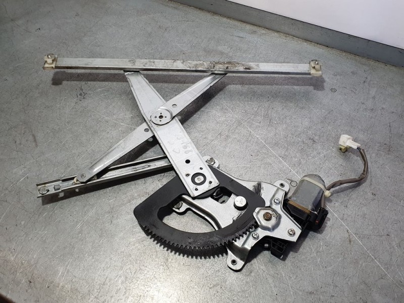 Recambio de elevalunas delantero derecho para chevrolet aveo ls referencia OEM IAM 96870317 1100042335 DONGYANG ELECTRICO 2 PINS