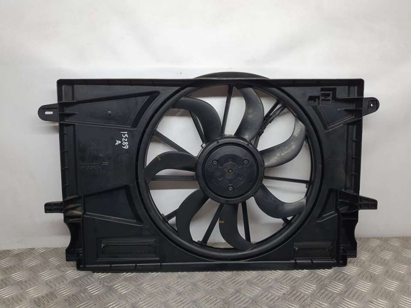 Recambio de electroventilador para opel astra k lim. 5türig selective start/stop referencia OEM IAM 39013322 0130708449 BOSCH