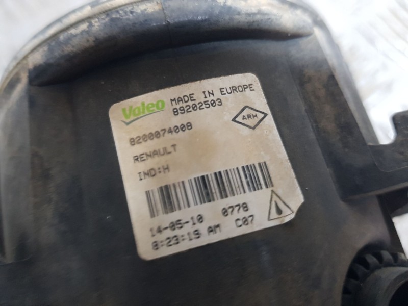 Recambio de faro antiniebla derecho para renault megane ii station wagon (km0/1_) 1.5 dci (km1f) referencia OEM IAM 8200074008 V