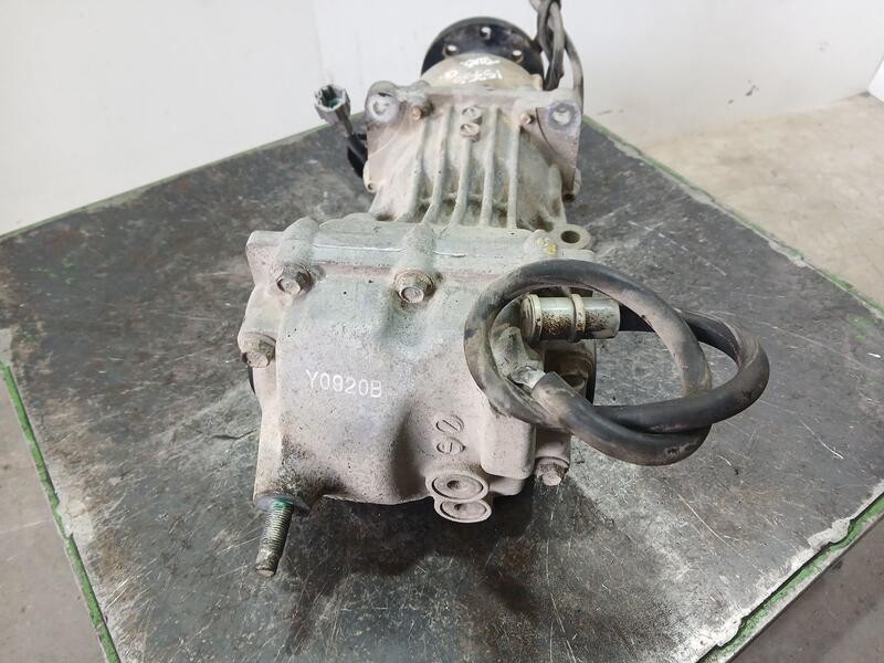 Recambio de diferencial trasero para dacia duster ambiance 4x4 referencia OEM IAM 383002A01A  