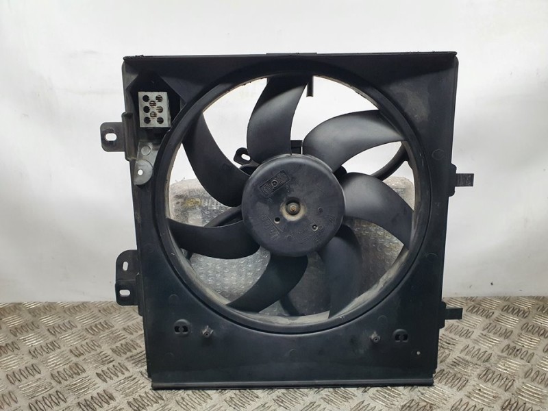Recambio de electroventilador para citroën c-elysée exclusive referencia OEM IAM 9812028580 M159983 
