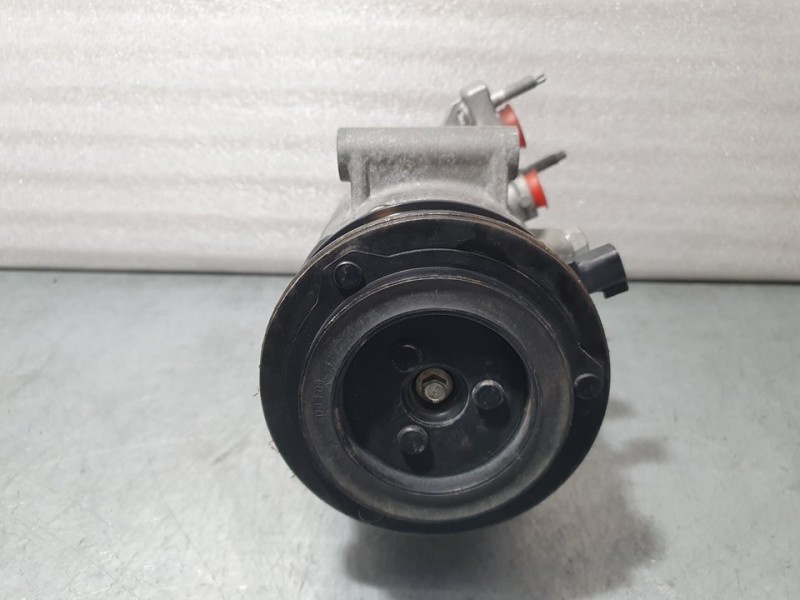 Recambio de compresor aire acondicionado para ford fiesta (ce1) trend referencia OEM IAM H1BH19D629DA 20180111 FOMOCO