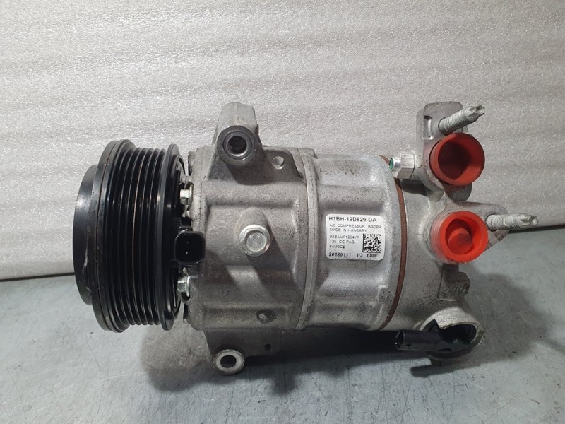 Recambio de compresor aire acondicionado para ford fiesta (ce1) trend referencia OEM IAM H1BH19D629DA 20180111 FOMOCO