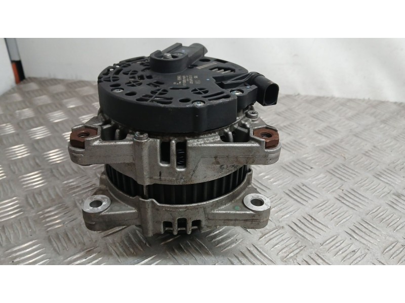 Recambio de alternador para ford mondeo iv (ba7) 2.0 tdci referencia OEM IAM 6G9N10300ADB  0121615021