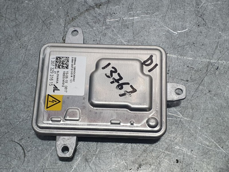 Recambio de centralita faro para opel zafira tourer edition referencia OEM IAM 130732931615  