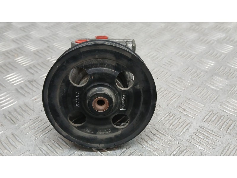 Recambio de bomba direccion para ford mondeo iv (ba7) 2.0 tdci referencia OEM IAM 6G913A696CD  73304102