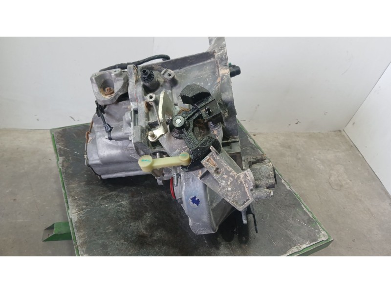 Recambio de caja cambios para citroën c4 iii (ba_, bb_, bc_) bluehdi 110 (bbyhsa) referencia OEM IAM 20V253 45667952 6VELOCIDADE