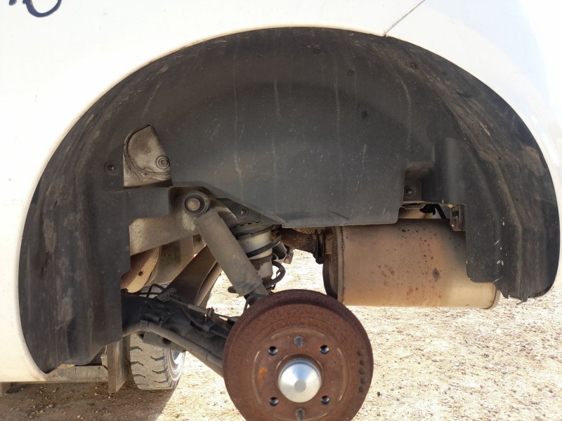 Recambio de plastico pase rueda tras. izq. para ford ka (ru8) 1.2 referencia OEM IAM 1560672  