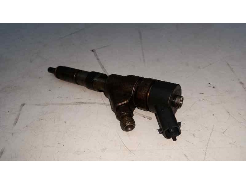 Recambio de inyector para citroën jumper caja cerrada desde ´02 2.2 hdi cat referencia OEM IAM 0445110076 9641742880 BOSCH