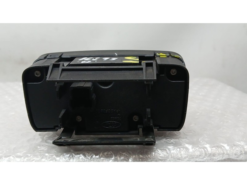 Recambio de mando luces para ford mondeo iv (ba7) 2.0 tdci referencia OEM IAM 6G9T13A024CE  04066444