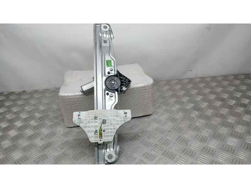 Recambio de elevalunas trasero derecho para mg zs 1.0 vti referencia OEM IAM 10233938 ELECTRICO 2 PINS 20230401