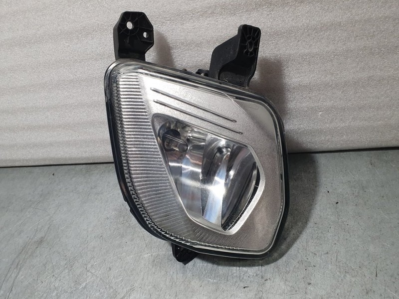 Recambio de faro antiniebla derecho para ford fiesta (ce1) trend referencia OEM IAM B479FOGR 89250821 