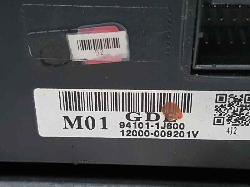 Recambio de reloj para hyundai i20 classic referencia OEM IAM 941011J600 12000009201V 