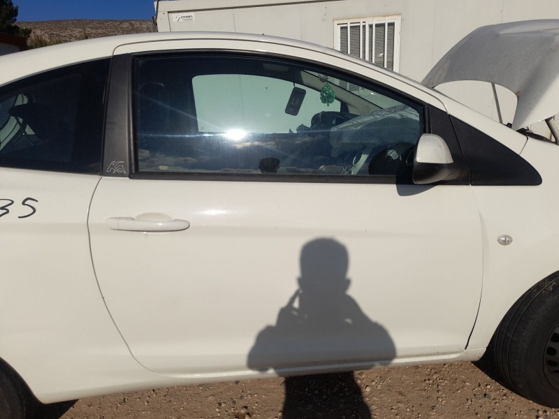 Recambio de puerta delantera derecha para ford ka (ru8) 1.2 referencia OEM IAM 1542363  
