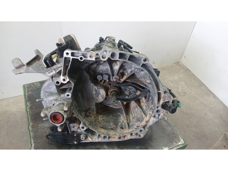 Recambio de caja cambios para citroën c4 iii (ba_, bb_, bc_) bluehdi 110 (bbyhsa) referencia OEM IAM 20V253 45667952 6VELOCIDADE