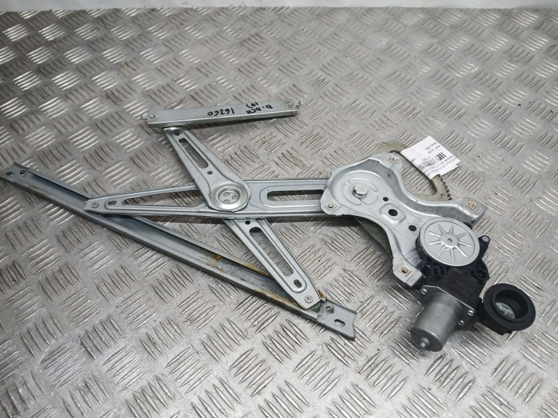 Recambio de elevalunas delantero derecho para toyota hilux (gun1) double cab gx 4x4 referencia OEM IAM 857100K180 DENSO ELECTRIC